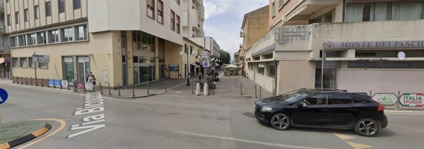 negozio in affitto a Follonica
