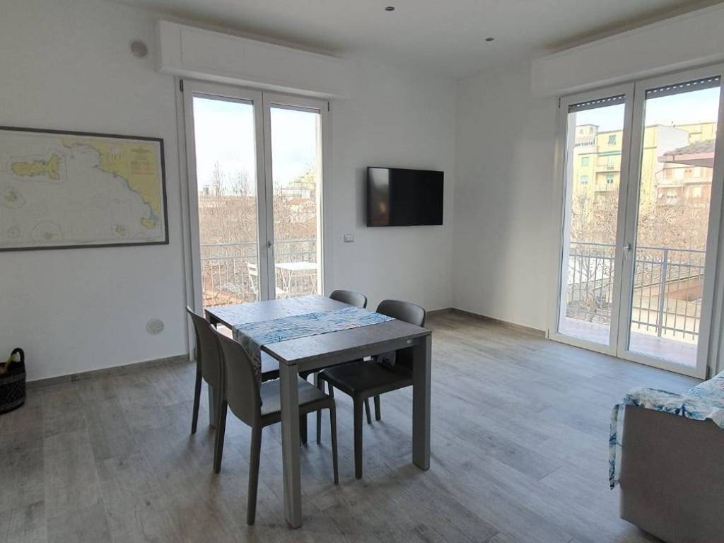 appartamento in affitto a Follonica