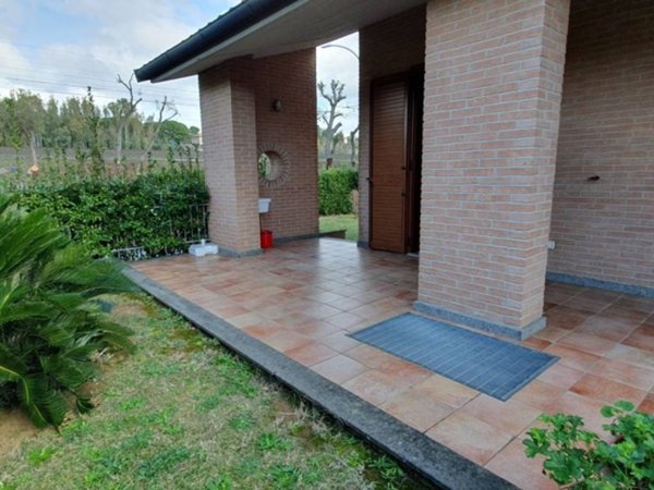 appartamento in affitto a Follonica