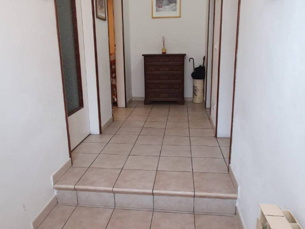 appartamento in affitto a Follonica