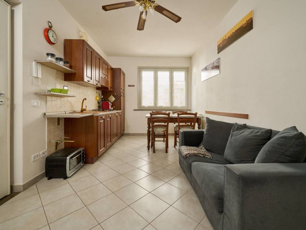 appartamento in affitto a Follonica