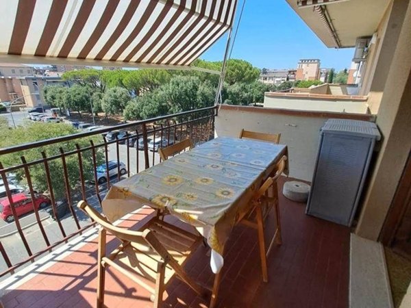 appartamento in affitto a Follonica