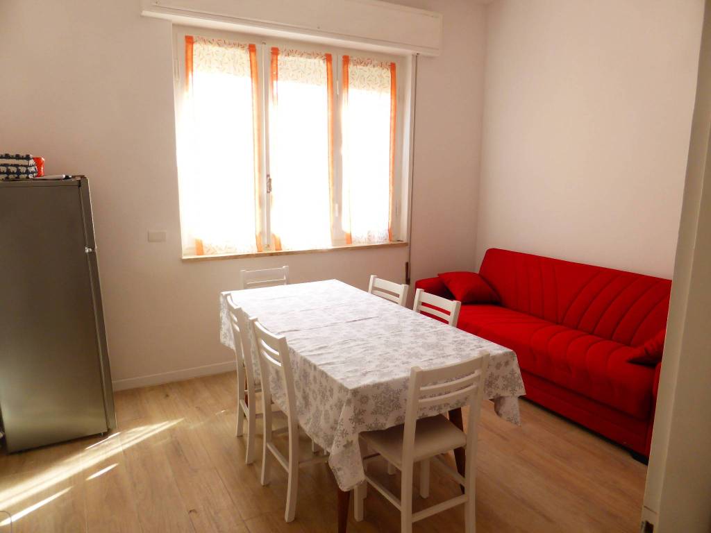 appartamento in affitto a Follonica