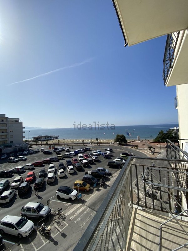 appartamento in affitto a Follonica