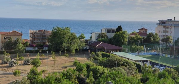 appartamento in affitto a Follonica