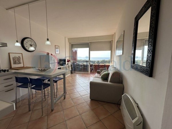 appartamento in affitto a Follonica