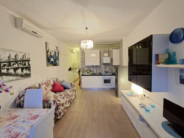 appartamento in affitto a Follonica