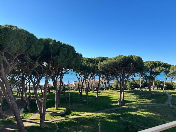 appartamento in affitto a Follonica