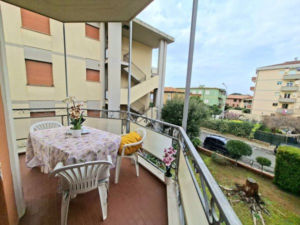 appartamento in affitto a Follonica