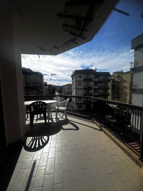 appartamento in affitto a Follonica