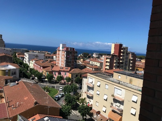 appartamento in affitto a Follonica