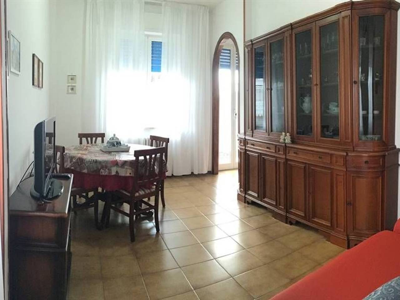 appartamento in affitto a Follonica