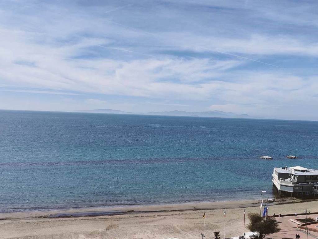 appartamento in affitto a Follonica