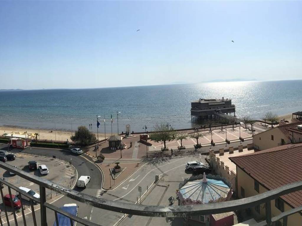 appartamento in affitto a Follonica