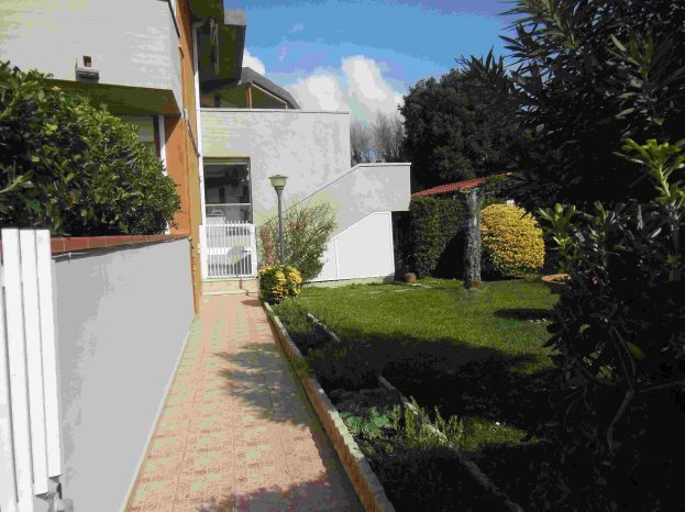 appartamento in affitto a Follonica in zona Prato Ranieri