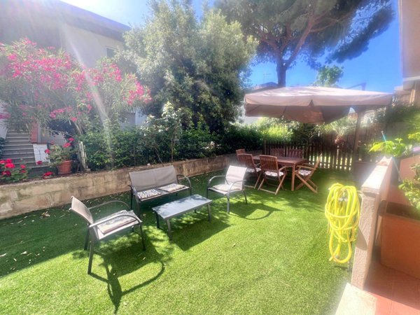 appartamento in affitto a Follonica in zona Prato Ranieri