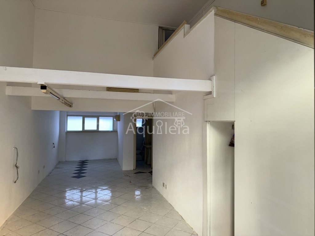 locale commerciale in affitto a Grosseto