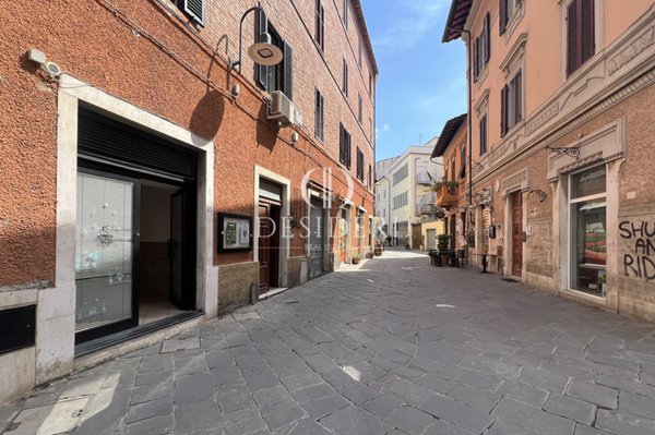 locale di sgombero in affitto a Grosseto in zona Centro Città