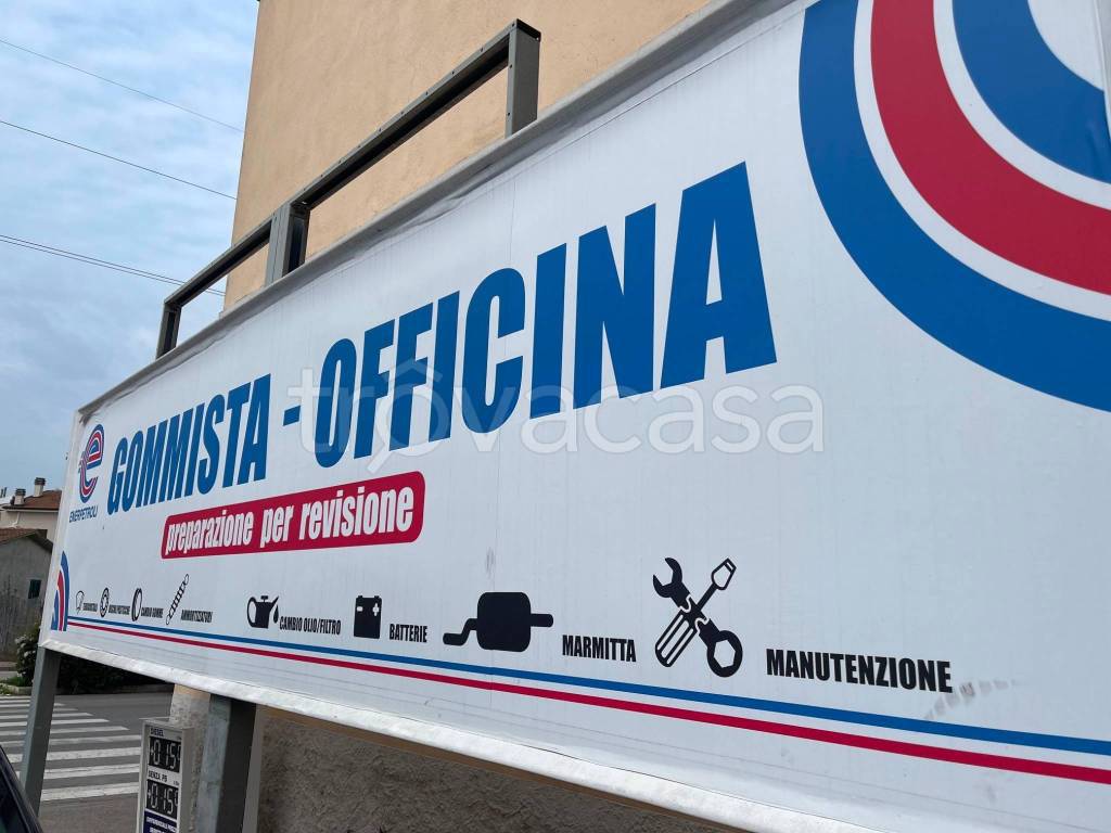 negozio in affitto a Grosseto