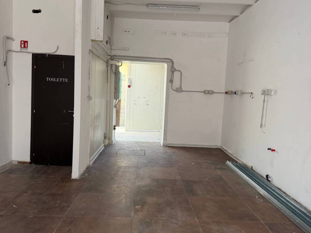 negozio in affitto a Grosseto