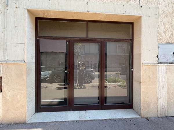 locale commerciale in affitto a Grosseto