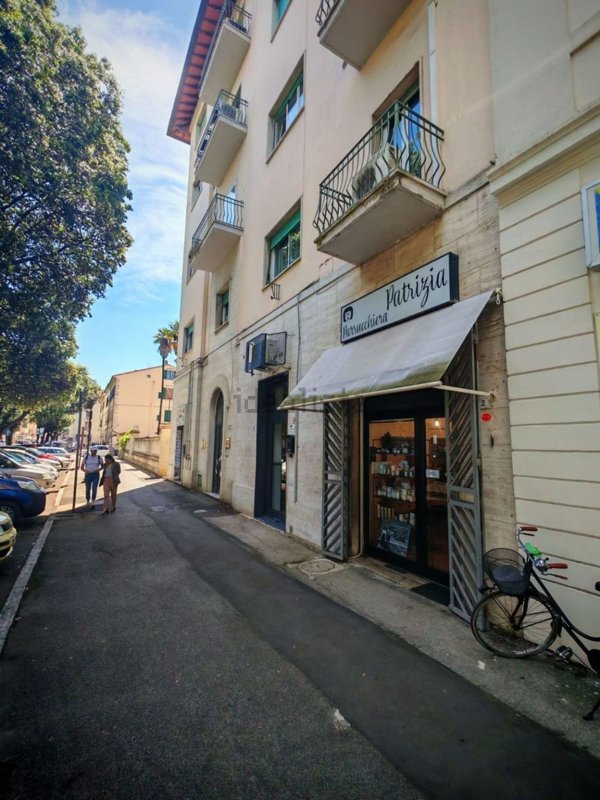 locale commerciale in affitto a Grosseto