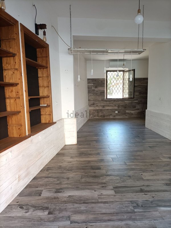 locale commerciale in affitto a Grosseto