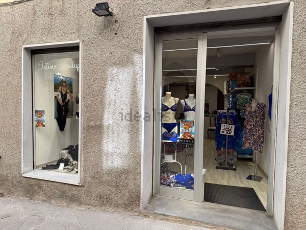 locale commerciale in affitto a Grosseto in zona Centro Città