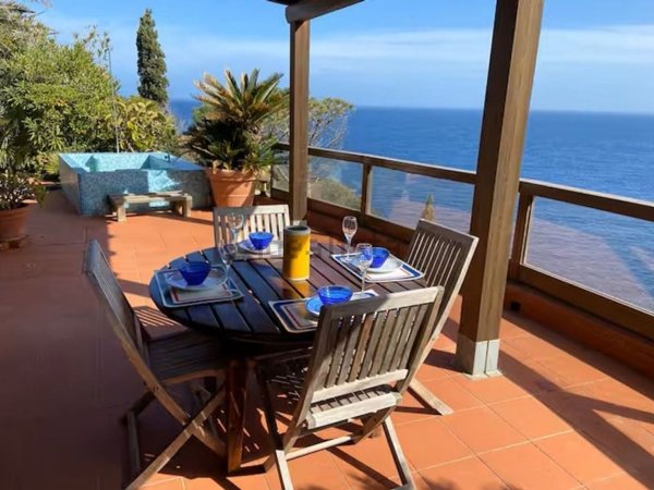 appartamento in affitto ad Isola del Giglio in zona Giglio Porto