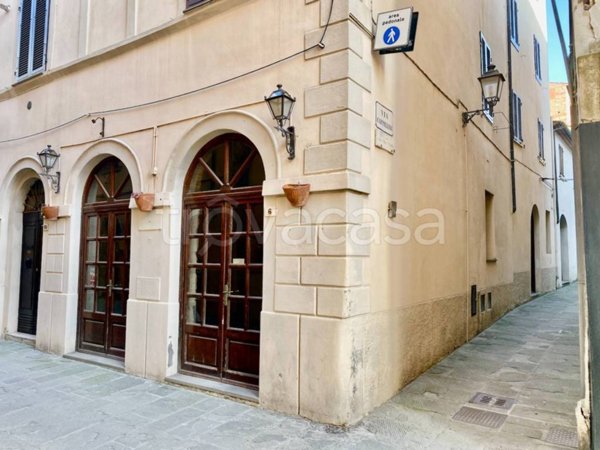 negozio in affitto a Massa Marittima