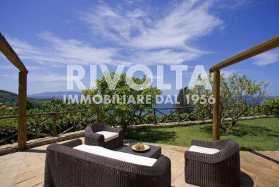 casa indipendente in affitto a Monte Argentario in zona Porto Ercole