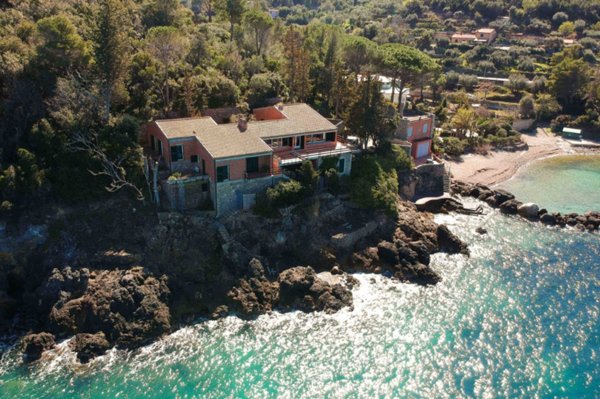 casa indipendente in affitto a Monte Argentario in zona Porto Santo Stefano