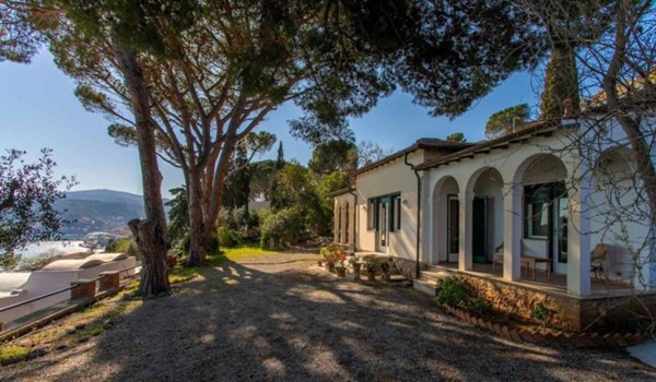 casa indipendente in affitto a Monte Argentario in zona Porto Santo Stefano