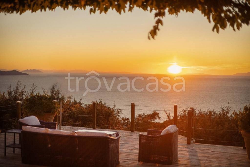 casa indipendente in affitto a Monte Argentario in zona Porto Santo Stefano