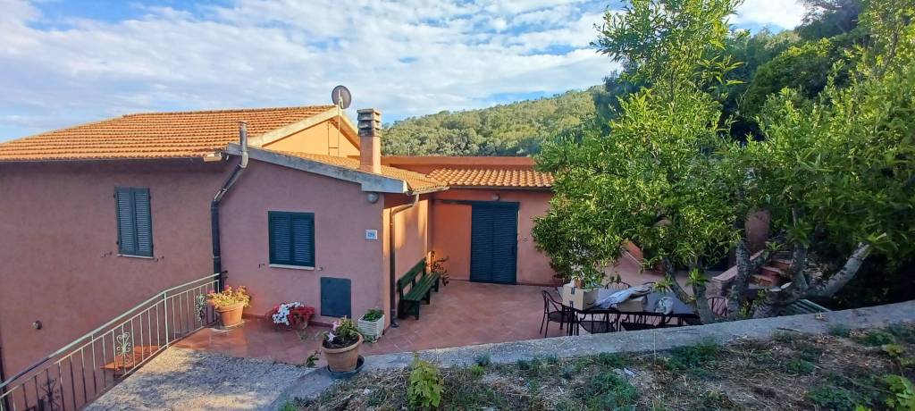 casa indipendente in affitto a Monte Argentario in zona Porto Ercole