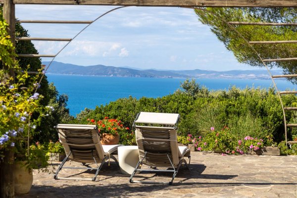 casa indipendente in affitto a Monte Argentario in zona Porto Santo Stefano