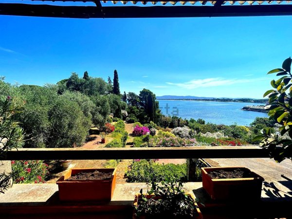 casa indipendente in affitto a Monte Argentario in zona Porto Santo Stefano