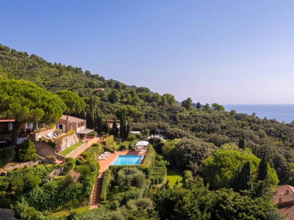 casa indipendente in affitto a Monte Argentario in zona Porto Santo Stefano
