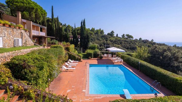 casa indipendente in affitto a Monte Argentario in zona Porto Santo Stefano