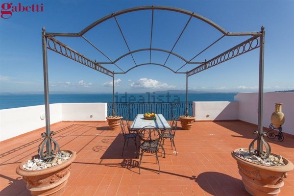 casa indipendente in affitto a Monte Argentario in zona Porto Santo Stefano