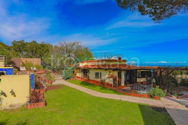 casa indipendente in affitto a Monte Argentario in zona Porto Santo Stefano