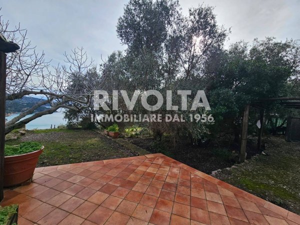 pentavano in affitto a Monte Argentario in zona Porto Santo Stefano