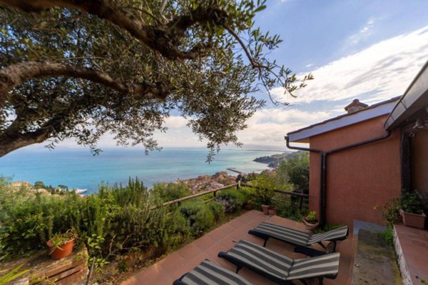 appartamento in affitto a Monte Argentario in zona Porto Santo Stefano