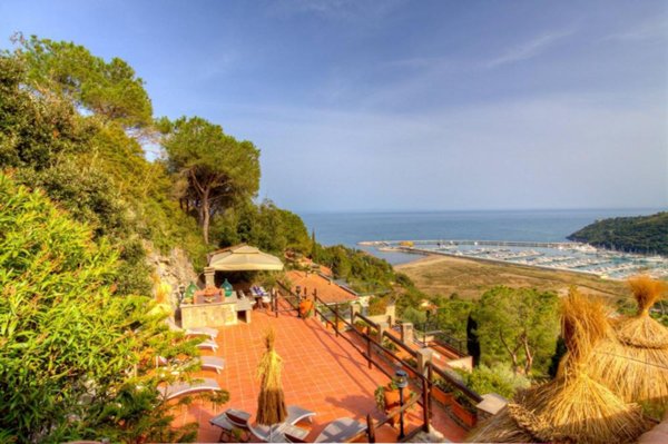 casa indipendente in affitto a Monte Argentario in zona Porto Ercole