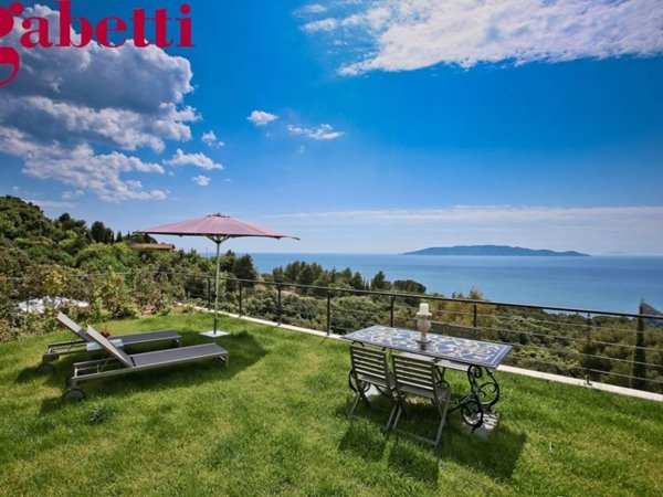 casa indipendente in affitto a Monte Argentario in zona Porto Santo Stefano