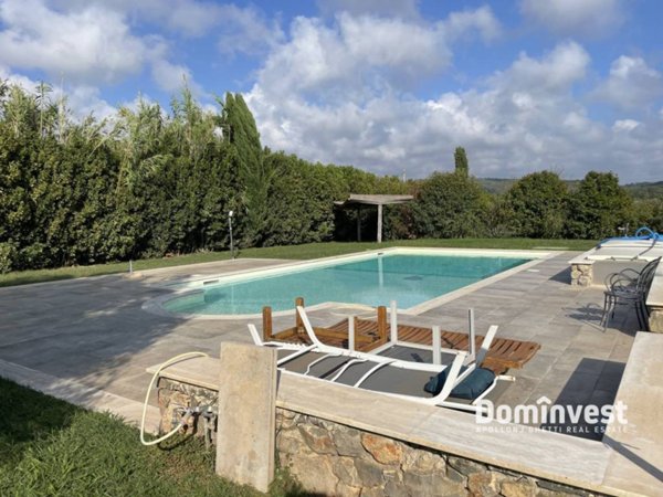 casa indipendente in affitto ad Orbetello