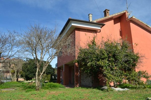 casa indipendente in affitto ad Orbetello in zona Fonteblanda