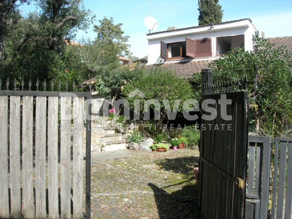 casa indipendente in affitto ad Orbetello in zona Ansedonia