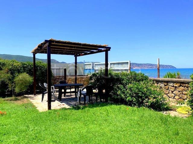 casa indipendente in affitto ad Orbetello in zona Giannella