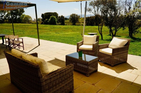 casa indipendente in affitto ad Orbetello in zona Giannella